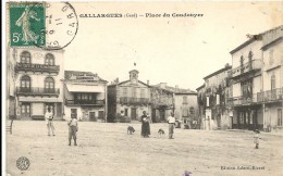 Gard : Gallargues, Place Du Coudouyer - Gallargues-le-Montueux