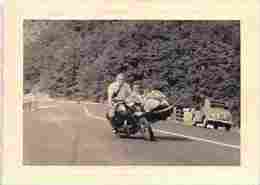 01996 "SIDECAR ANNI ´50 - EQUILIBRISTI - FIAT TOPOLINO"  ANIMATA. MOTORCYCLE. FOTOGRAFIA ORIGINALE. - Moto