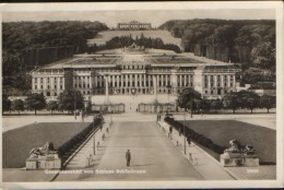Autriche, Carte Postale Circule En 1933 Avec D'un Cachet De La Censur  - Wien - Schloss Schonbrunn  - 2/scans - Schloss Schönbrunn