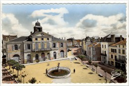 Carte Postale Ruffec - L'Hôtel De Ville - Ruffec