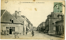 La Guerche La Grande Rue - La Guerche Sur L'Aubois