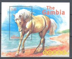 Gambia - 2001 Horses Block MNH__(TH-12281) - Gambia (1965-...)