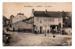 Canton Auberive Vue Village D'Arbot Belle Animation La Place Et Le Marechal Ferrand Un Cheval Entravé Edit Bianchi - Auberive