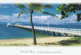 Picnic Bay  Magnetic Island  Australia   # 03612 - Townsville