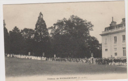 Chateau De Rocquencourt  ( S - Et - O ) . Procession ( Chasse à Court ) . - Rocquencourt