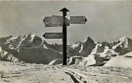 DAVOS - PARSENN. CROCEVIA SUI SENTIERI INNEVATI. CARTOLINA DEL 1955 - Sent