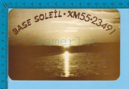 QSL Base Ou Mobile  " Base Soleil " St-Pascal Camouraskas P. Quebec  (  XM-55...., CB Radio  CPM ) Recto/verso - Autres & Non Classés