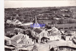 CPSM 10X15 De LA BOISSIERE   (79) - L'Eglise Et Le Bourg - EN AVION AU-DESSUS DE ... - édit LAPIE - Thouars