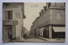 17 - MATHA - Rue D'ANGOULÊME - Matha