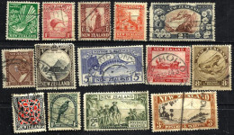 NEW ZEALAND PICTORIAL BIRD FROG WOMAN FISH ETC. SET OF 15 1/2 -3/- DARKER ONLY9P USEDH 1935 SG556-70 READ DESCRIPTION !! - Used Stamps