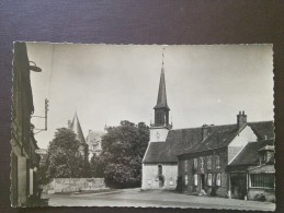 COURTOULAIN  - 28 - L'EGLISE ET LE CHÂTEAU - VAN - - Courtalain