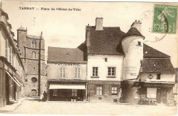 TANNAY - Place De L'Hôtel De Ville - Tannay