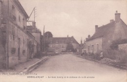 37-  SEMBLANÇAY  Le Haut Bourg Et Le Château De La Barrière - Semblançay