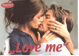 Love Me - Andere & Zonder Classificatie