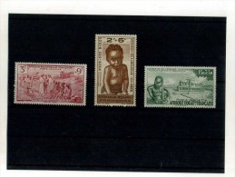 - FRANCE .A.E.F. TIMBRES DE 1942 . PROTECTION DE L'ENFANCE . - Unused Stamps