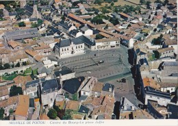 CPSM Neuville-de-Poitou Centre Du Bourg - La Place Joffre - Neuville En Poitou