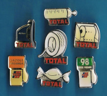 LOT 7 PIN'S //   . TOTAL - Lots