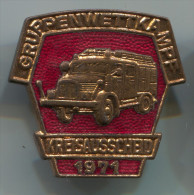 FIREMEN - Truck, GRUPPENWETTKAMPF KREISAUSSCHEID, Feuerwehrmann, 1971. Enamel, Pin, Big Badge - Pompiers