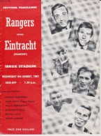 Official Football Programme RANGERS - EINTRACHT FRANKFURT Friendly Match 1967 - Habillement, Souvenirs & Autres