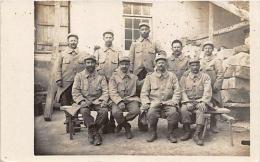 Thème:  Guerre 14/18. Carte Photo. A Identifier Régiments.Cantonnement.B Lessés.Matériel.Camps.D Ivers - War 1914-18