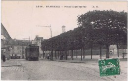 Cpa  BAGNEUX  PLACE DAMPIERRE - Bagneux