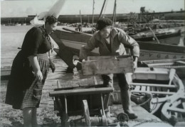 LESCONIL - Déchargement 1967 (Photo Pierre ANGELI) - 120ex - Lesconil