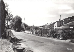 LA ROQUEBRUSSANE   QUARTIER DES AIRES   CPSM - La Roquebrussanne