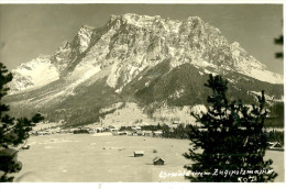 Ehrwald. Le Village De Ehrwald Au Pied Du Zugspitzmassiv. - Ehrwald