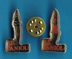 2 PIN´S //   . PAIN LE PANIOL Gaçon & Fille - Sets