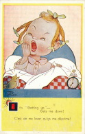 ENFANTS - LITTLE GIRL - MAEDCHEN - Jolie Carte Fantaisie Fillette Avec Réveil Signée MABEL LUCIE ATTWELL - Attwell, M. L.