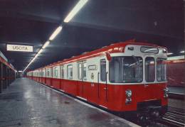 Vagone Metro A Milano Fine Anni 60 - Métro