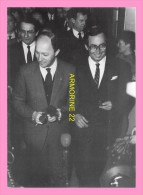 CPM CHENOVE  7 Fevrier 1986 Laurent Fabius 1er Ministre , Est Acceuilli Par Rolland Carraz - Chenove