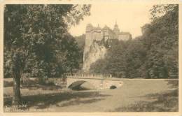 MODAVE - Château Et Pont Vus Du Parc - Modave