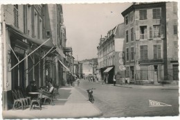 PONT A MOUSSON - Rue Victor Hugo - Pont A Mousson
