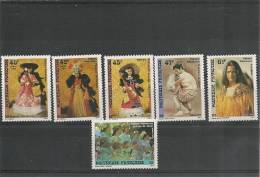 POLYNÉSIE  Année  1988/89  Folklore Polynésien  N° Y/T :307/309-333/335**  Côte :10,85 € - Nuevos
