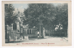 Villeblevin - Place Du Monument - Circulé 1943, Sous Enveloppe, Colorisée Très Légèrement - Villeblevin