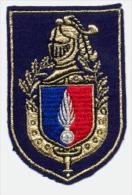 Gendarmerie - école Et Centres Instruction écu Plateau  Avant 1968 Fond Bleu - Police & Gendarmerie