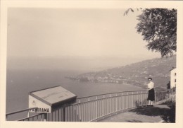 Photo Originale 1954 Corniche Du Lac Léman Grandvaux Table Panorama - Grandvaux