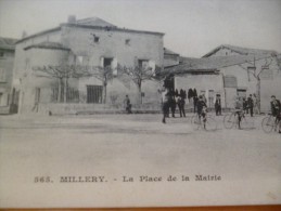 CPA Millery. La Place Et La Mairie - Otros & Sin Clasificación