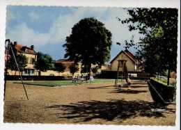 SOMME - POIX - Jardin D'enfants - Poix-de-Picardie