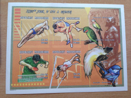 Madagascar Madagaskar 2000 IMPERF NON DENTELE Bloc Sheets Olympic Games Jeux Olympiques Sydney Olympia ** - Madagaskar (1960-...)