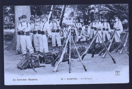 LUNEVILLE SOLDATS ET LEURS FUSILS - Luneville