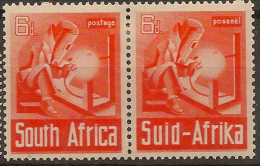 SOUTH AFRICA 1941 6d H Pair SG 93 M #CM353 - Ongebruikt