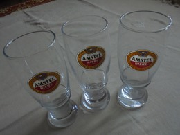 Ancien - Petit Lot De 3 Verres à Bière En Verre "AMSTEL" 25 Cl.(Bar/Bistrot) - Glasses