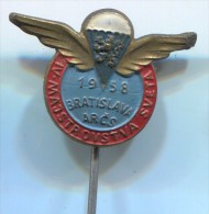 Airplanes, IV. World Cup, Skydiving, Parachutist, Bratislava 1958.  Vintage Pin, Badge - Fallschirmspringen