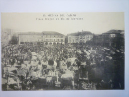 MEDINA  DEL  CAMPO  :  Plaza Mayor En Dia De MERCADO  -  TB  Animation   - Sonstige & Ohne Zuordnung