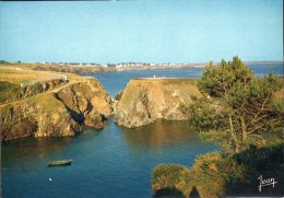 Clohars Carnoet - Le Rocher De Porsach -La Plage Du Kerou - Clohars-Carnoët