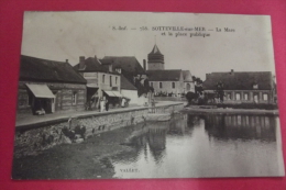 Cp Sotteville La Mare Et La Place Publique - Sotteville Les Rouen