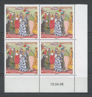 MAYOTTE 2008  N° 215 ** Bloc De 4 Coin Daté Neuf = MNH Superbe Traditions Le Grand Mariage Costumes Suits - Nuevos