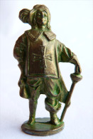 FIGURINE KINDER  METAL MOUSQUETAIRE FRANCAIS 2 80's - Vert De Gris  KRIEGER MUSKETIER 1 FRANKREICH - Metallfiguren